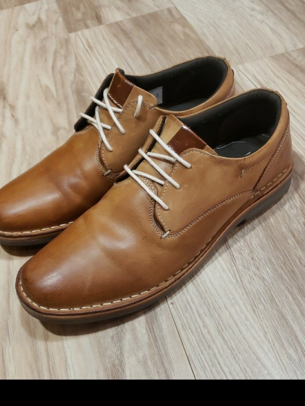 Steve Madden Harpoon Oxford Like New Condition Men 9.5 Tan Leather Lace Up